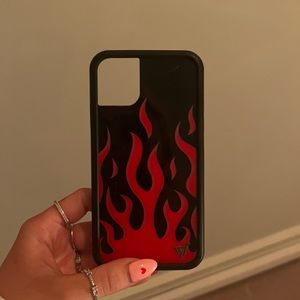 wildflower pink flame i phone 11 case